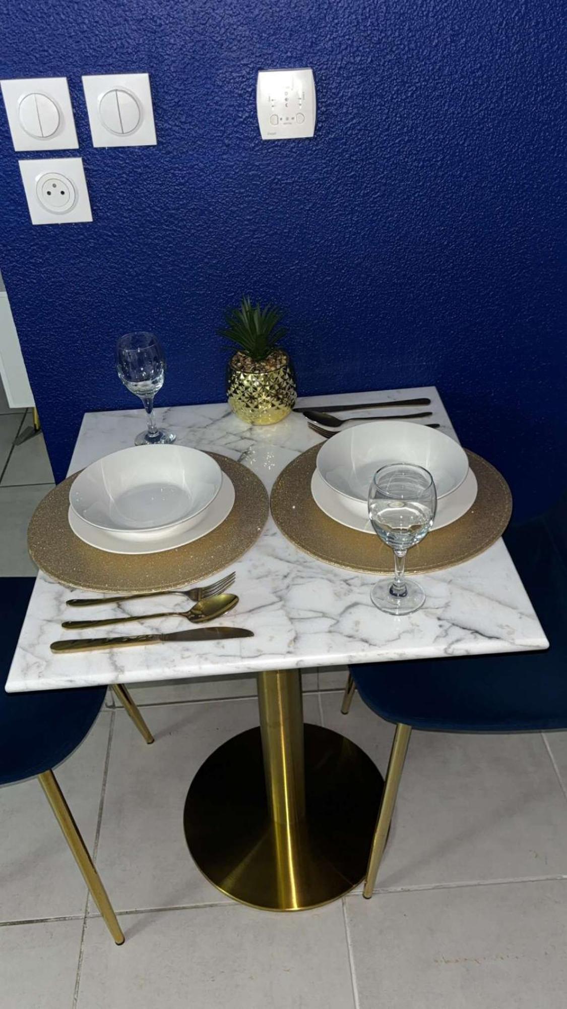 Suite Jacuzzi "Spa Privatif " Appartement Jacuzzi Toulouse Exterior foto